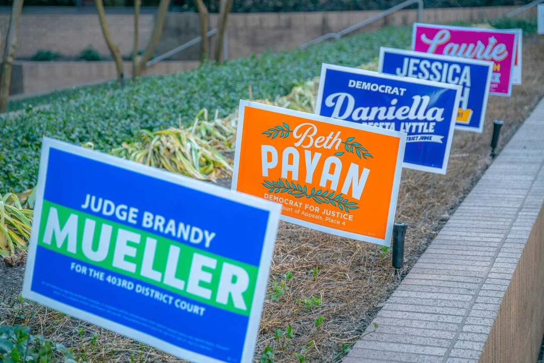 promotional yard signs